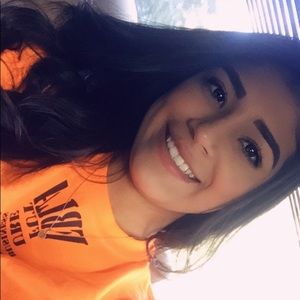 Meet your Posher, Beatriz